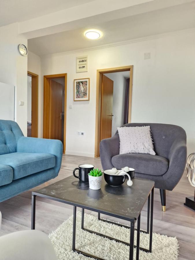 Luxury Apartments Silva With Sea View Okrug Gornji Exterior foto
