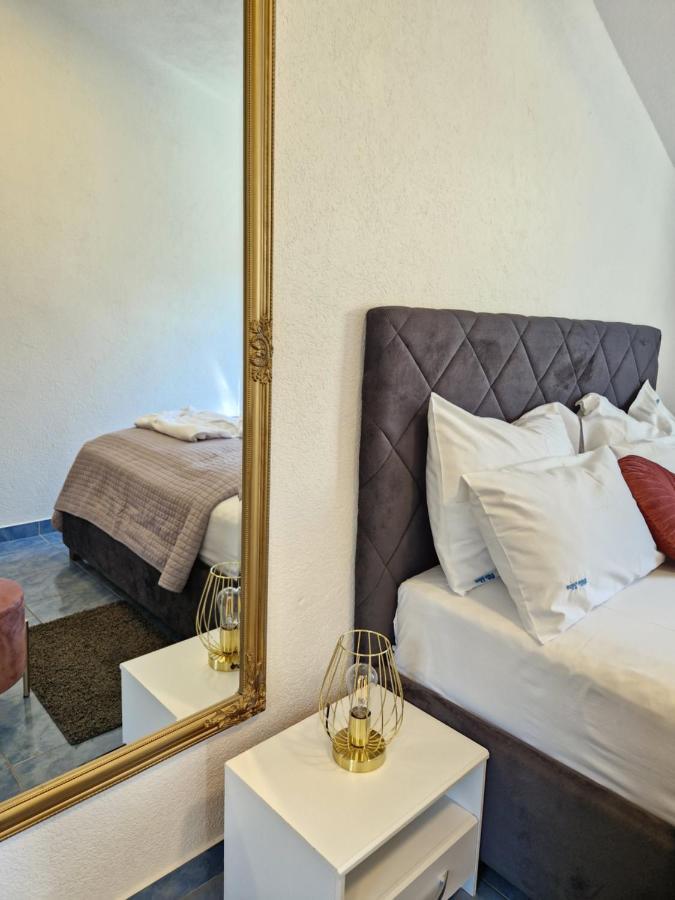 Luxury Apartments Silva With Sea View Okrug Gornji Exterior foto