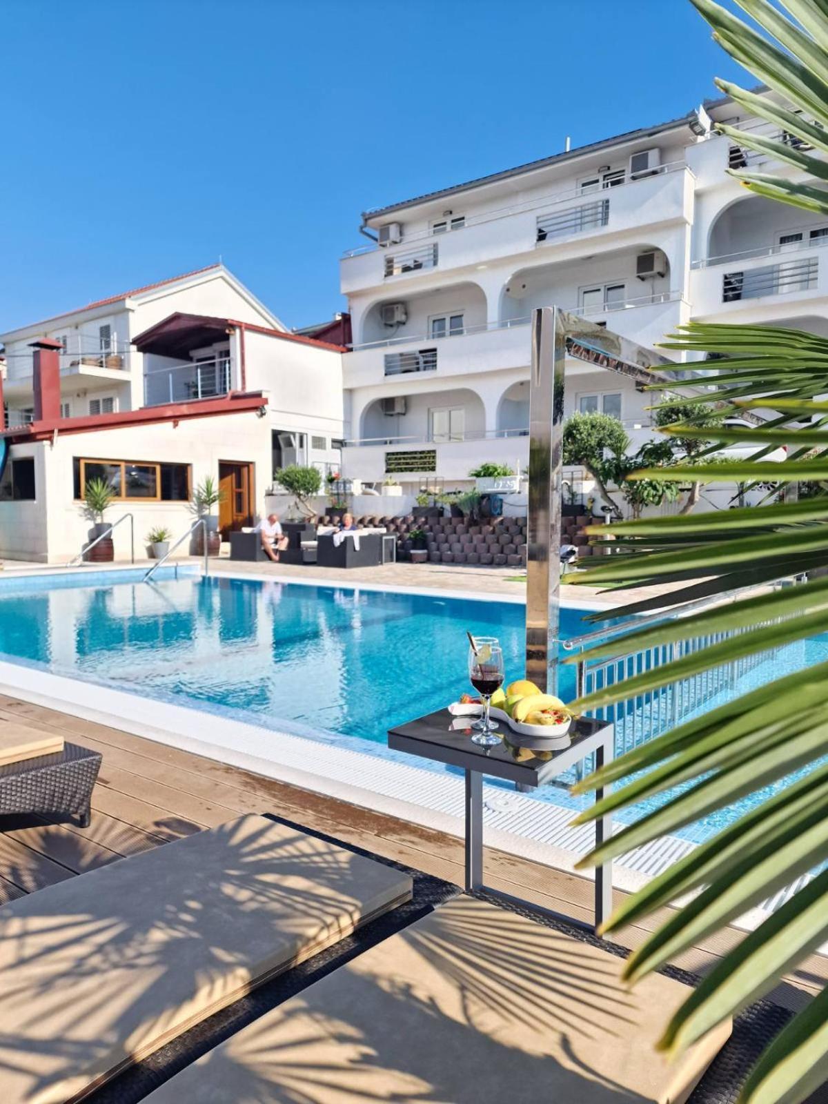Luxury Apartments Silva With Sea View Okrug Gornji Exterior foto