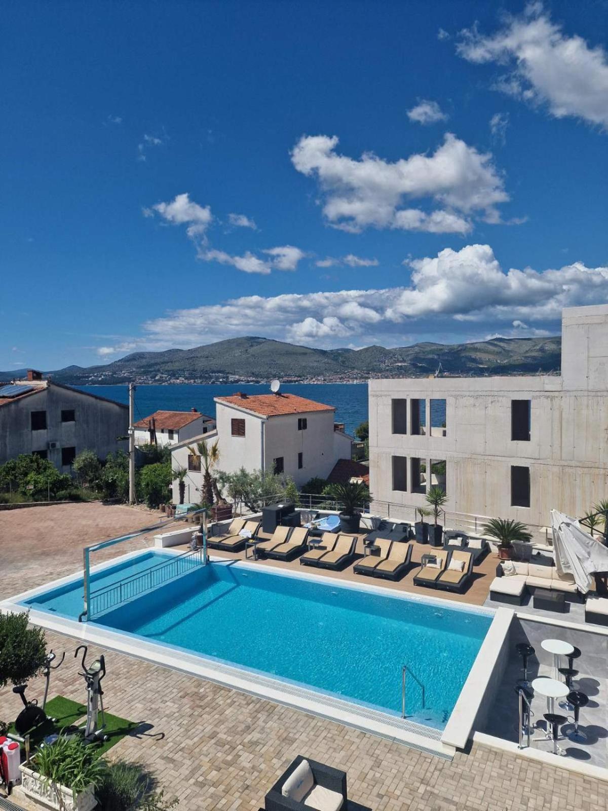 Luxury Apartments Silva With Sea View Okrug Gornji Exterior foto
